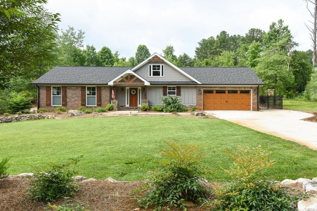 2721 Creekview Point, Marietta, GA 30064 — most recent listing photo