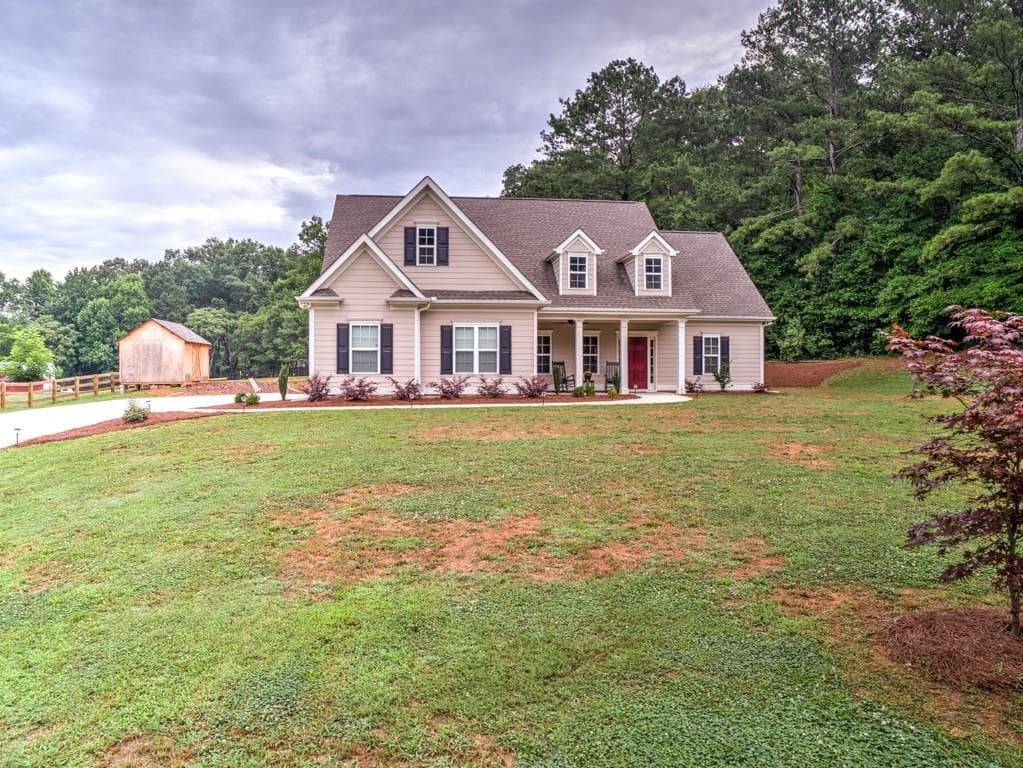 3 bedroom, 1,647 sq ft single family residence sold at 2143 Batesville Road, Canton, GA 30115