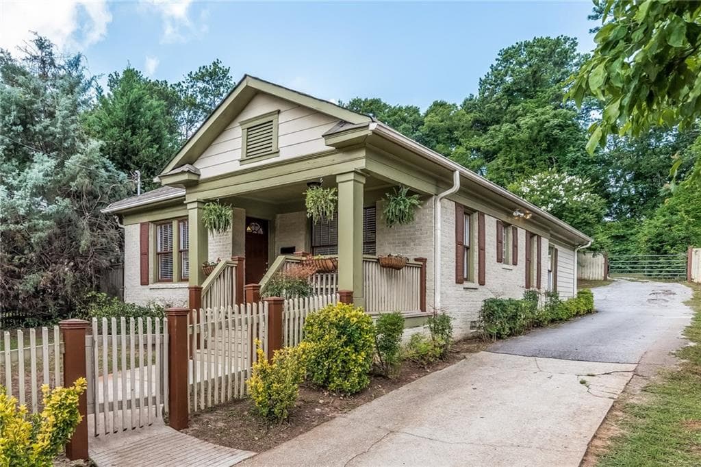 3 bedroom, 1,178 sq ft single family residence sold at 1081 Moreland Avenue, Atlanta, GA 30316