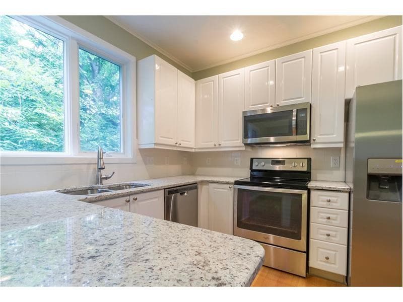2 bedroom, 1,692 sq ft condominium sold at 401 10th Street D216, Atlanta, GA 30318
