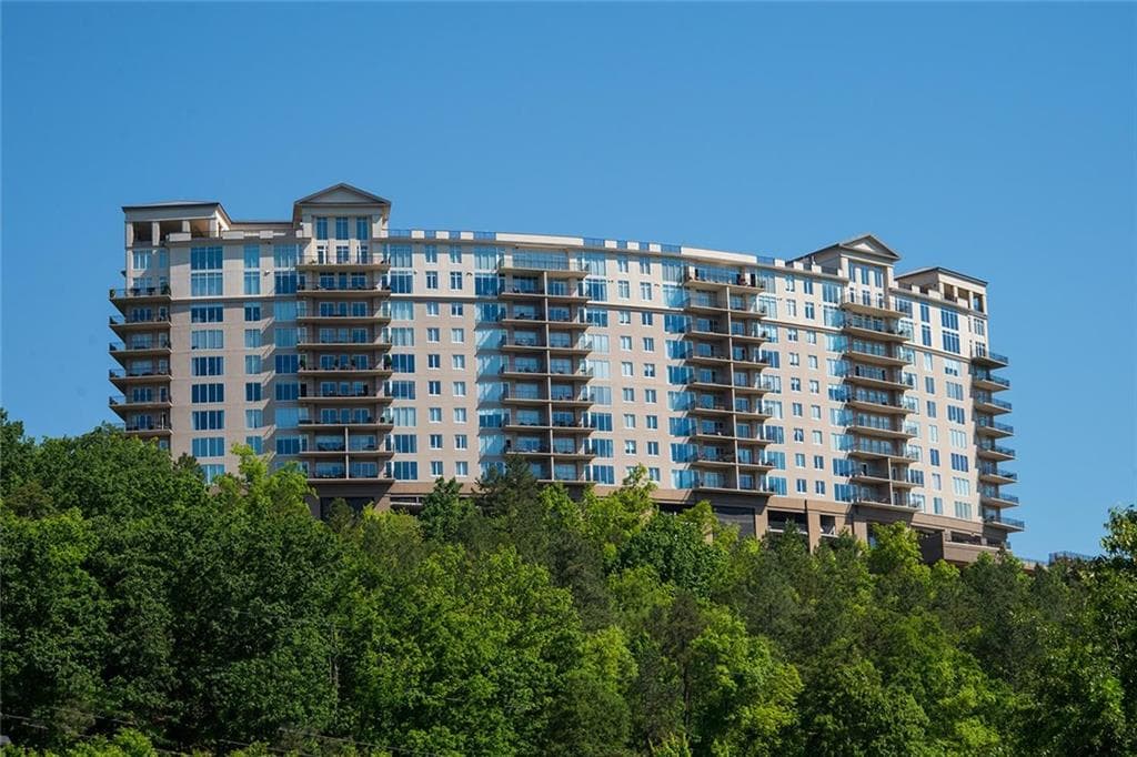 2 bedroom, 1,829 sq ft condominium sold at 2950 Mount Wilkinson Parkway 1012, Atlanta, GA 30339