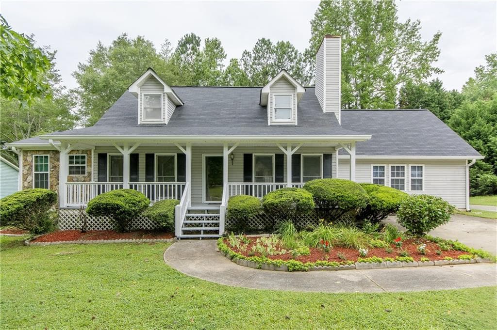 15 Pine Grove Circle, Newnan, GA 30263 — most recent listing photo