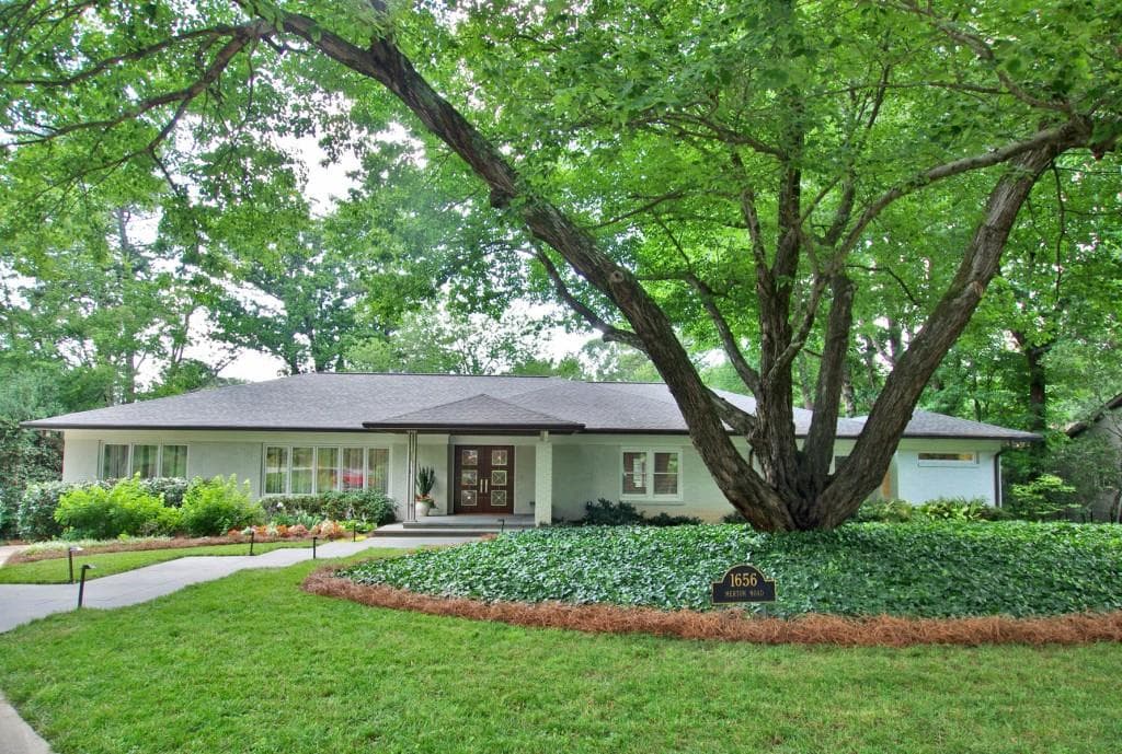 4 bedroom, 6,257 sq ft single family residence sold at 1656 Merton Road, Atlanta, GA 30306