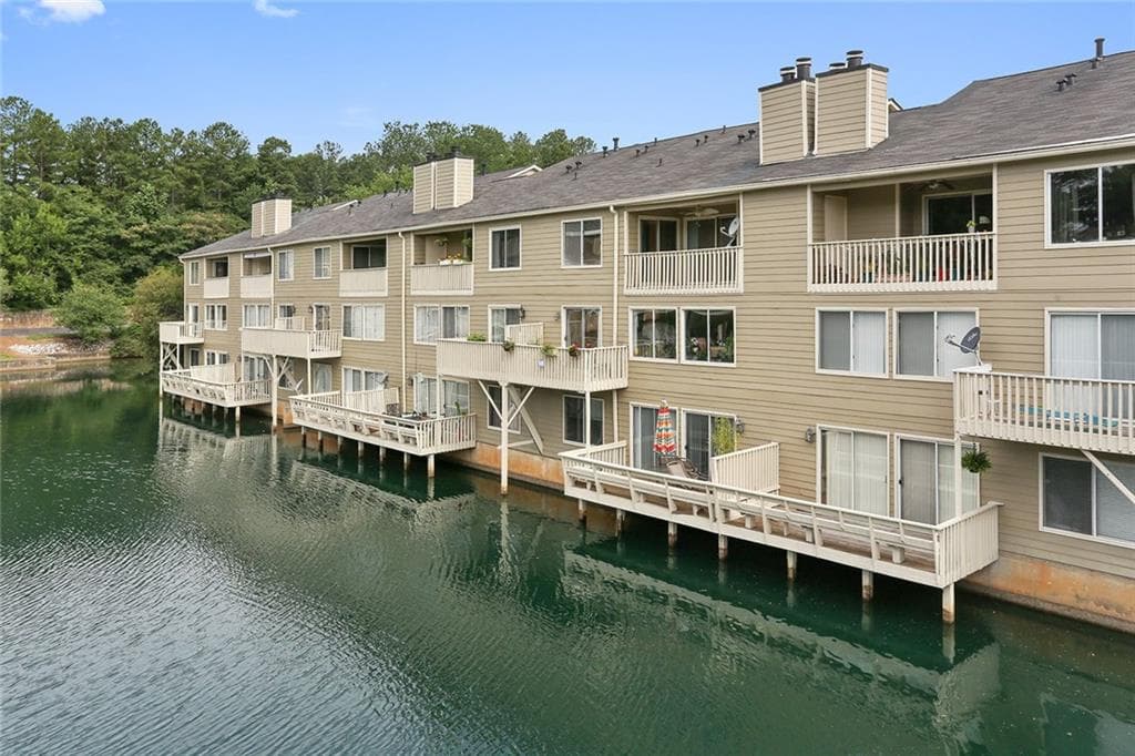 14 Lakes Edge Drive, Smyrna, GA 30080 — most recent listing photo