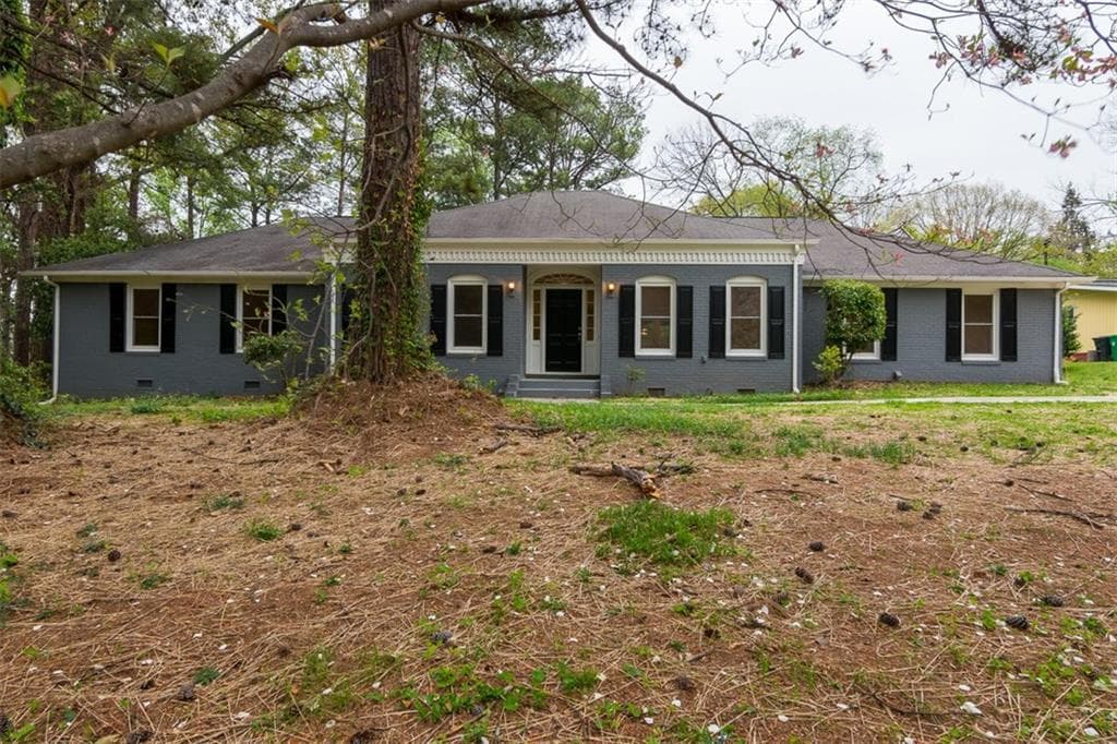 3 bedroom, 2,467 sq ft single family residence sold at 3367 Northcrest Road, Atlanta, GA 30340