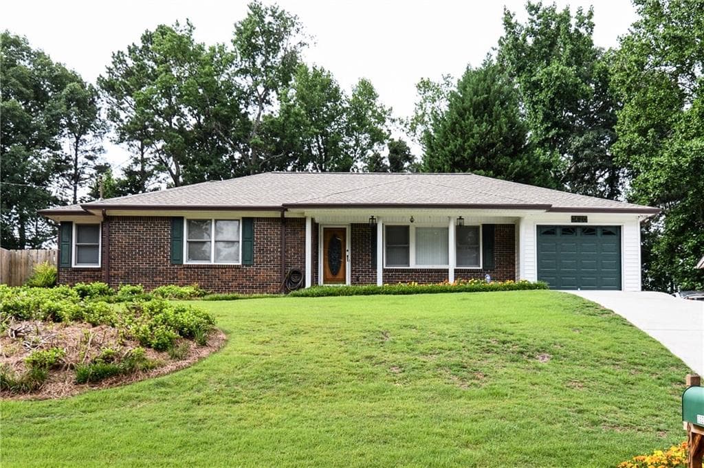 3620 Pin Oak Circle, Doraville, GA 30340 — most recent listing photo