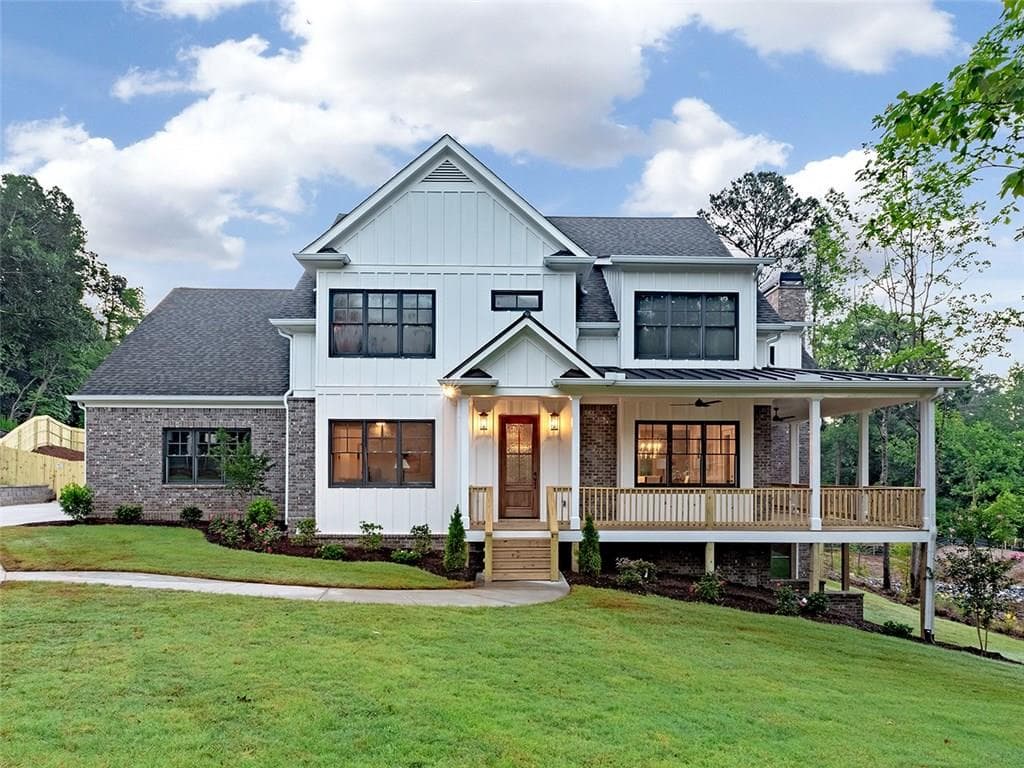 5169 Lakesprings Drive, Dunwoody, GA 30338 — most recent listing photo