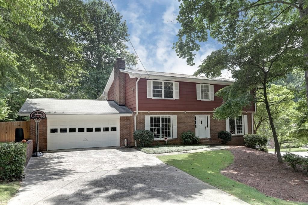 2835 Umberland Drive, Doraville, GA 30340 — most recent listing photo