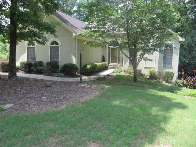 1020 New Britain Drive, Atlanta, GA 30331 — most recent listing photo