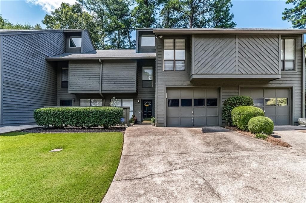 1101 Creatwood Circle, Smyrna, GA 30080 — most recent listing photo