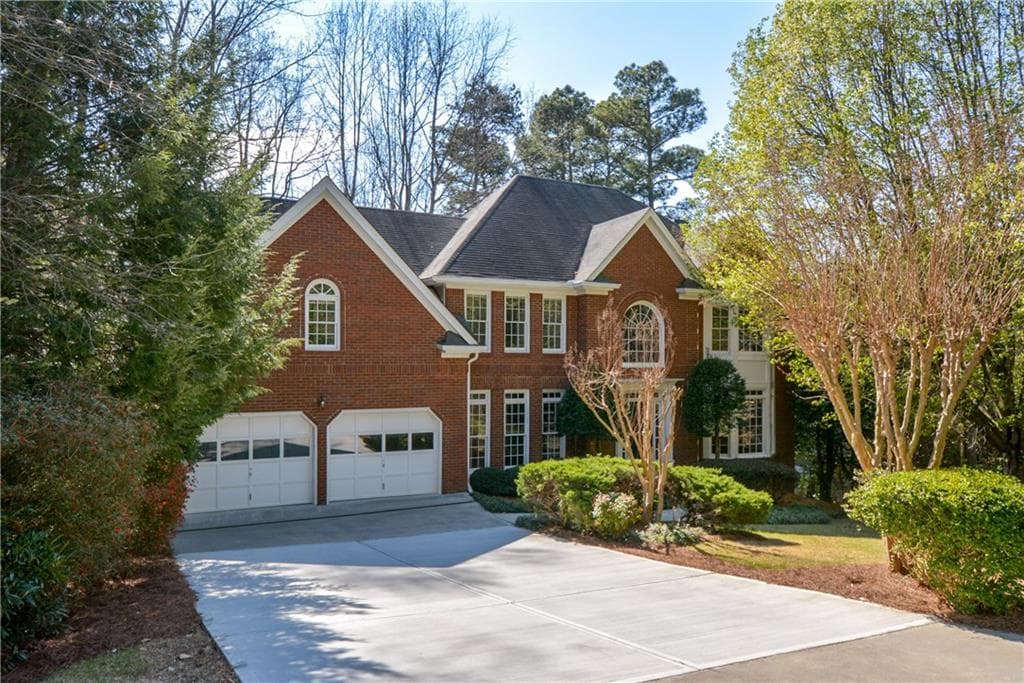 1071 Vinings Falls Drive, Smyrna, GA 30080 — most recent listing photo