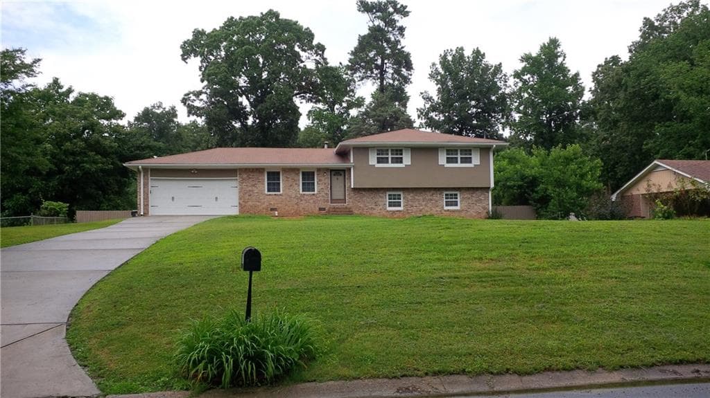 2071 N Oak Drive, Lawrenceville, GA 30044 — most recent listing photo
