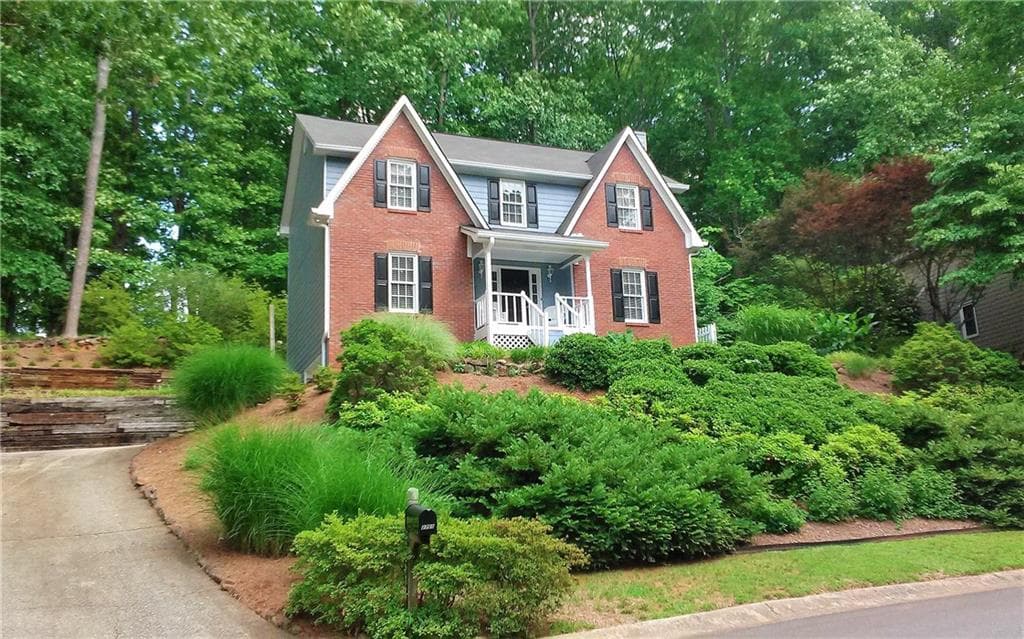 2705 LILLIE LAKE Drive, Marietta, GA 30064 — most recent listing photo