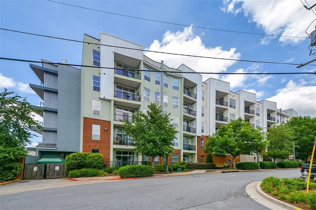 2 bedroom, 1,026 sq ft condominium sold at 2630 Talley Street 120, Decatur, GA 30030