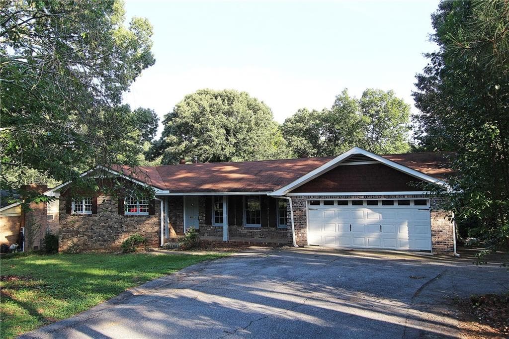 859 Old Tucker Road, Stone Mountain, GA 30087 — most recent listing photo