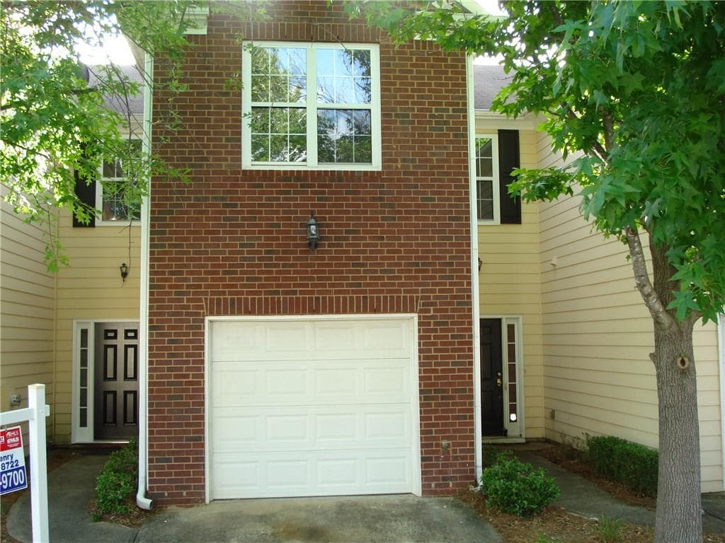 7132 Biltmore Way, Lithonia, GA 30058 — most recent listing photo