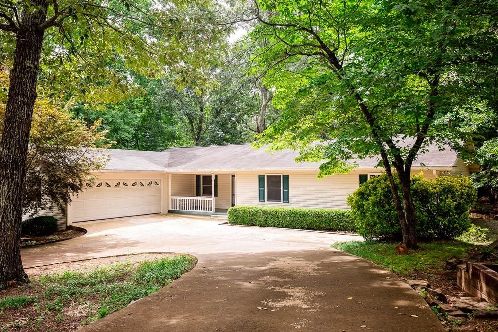 3650 Lakeland Road, Gainesville, GA 30506 — most recent listing photo