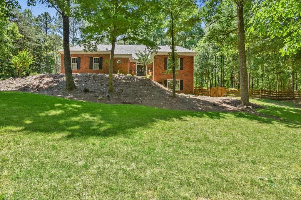 327 Crabapple Springs Way, Woodstock, GA 30188 — most recent listing photo