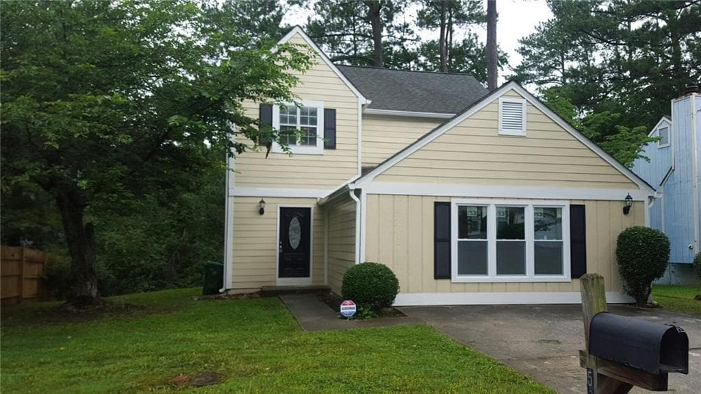4 bedroom, 2,018 sq ft single family residence sold at 597 Woodcrest Manor Drive, Stone Mountain, GA 30083