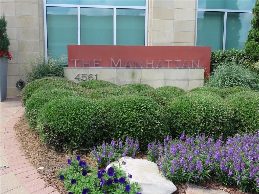 2 bedroom, 1,282 sq ft condominium sold at 4561 Olde Perimeter Way 304, Atlanta, GA 30346