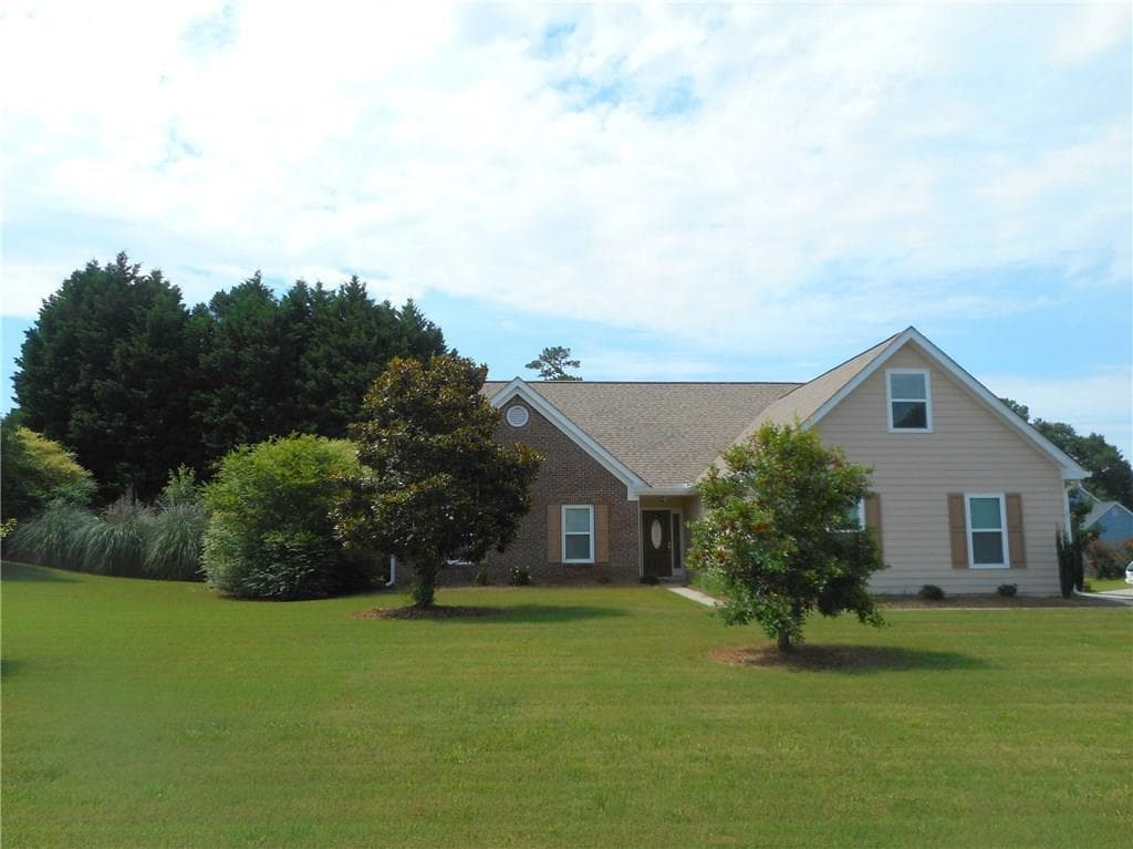 3865 Cool Springs Point, Loganville, GA 30052 — most recent listing photo