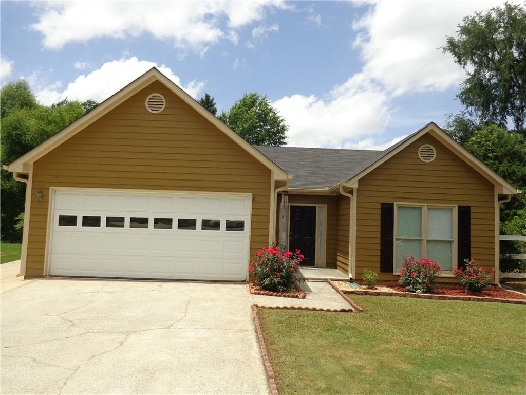 3 bedroom single family residence sold at 2497 Planters Cove Drive, Lawrenceville, GA 30044
