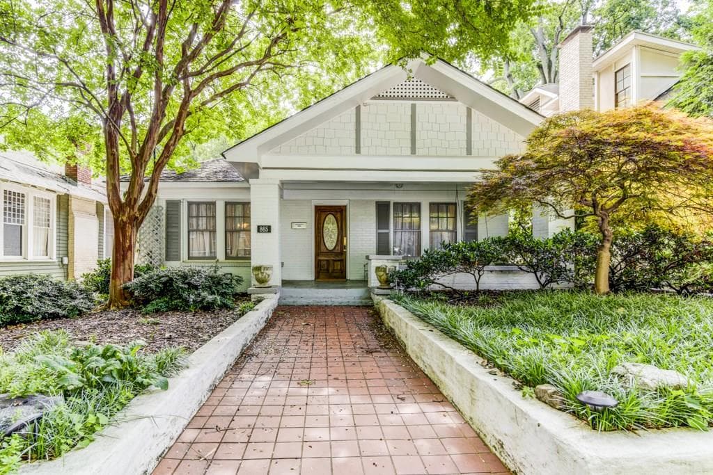 3 bedroom single family residence sold at 865 Monroe Circle, Atlanta, GA 30308