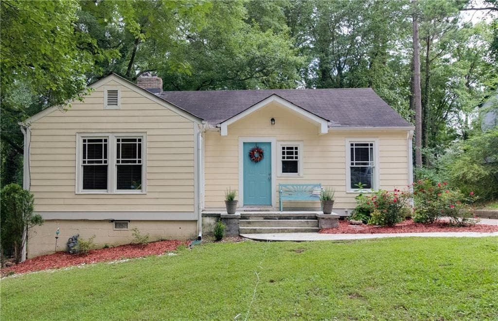 3 bedroom, 1,321 sq ft single family residence sold at 2857 Joyce Avenue, Decatur, GA 30032