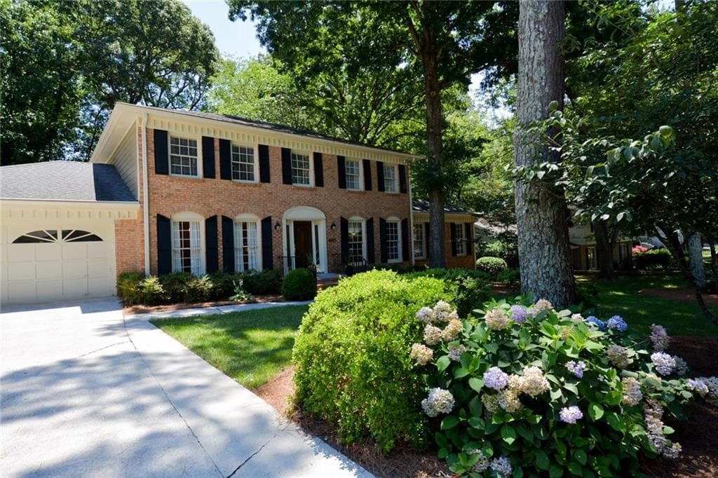 4945 Village Creek Drive, Dunwoody, GA 30338 — most recent listing photo