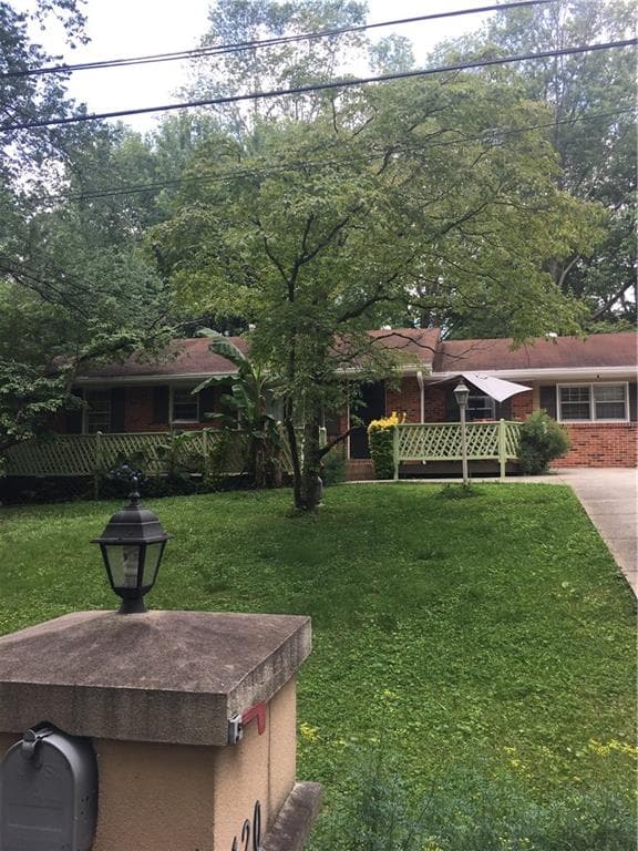 3 bedroom, 1,660 sq ft single family residence sold at 2120 Meadowbrook Lane, Marietta, GA 30067