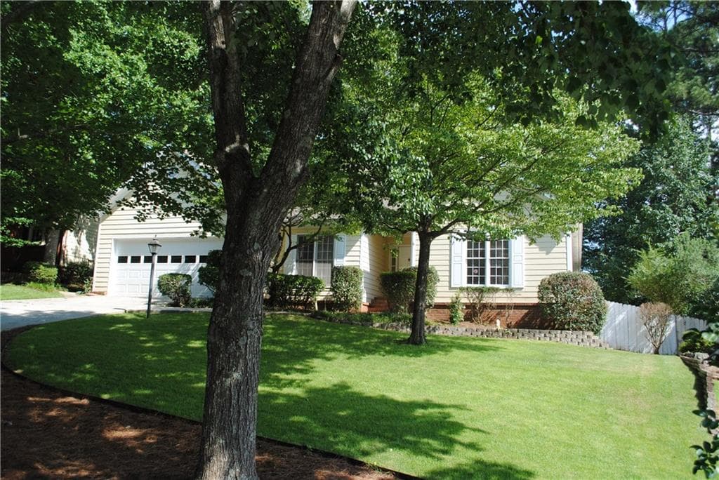 3670 Erdly Lane, Snellville, GA 30039 — most recent listing photo