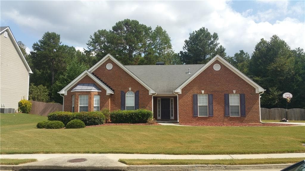 4 bedroom single family residence sold at 4345 Mulberry Ridge Lane, Hoschton, GA 30548