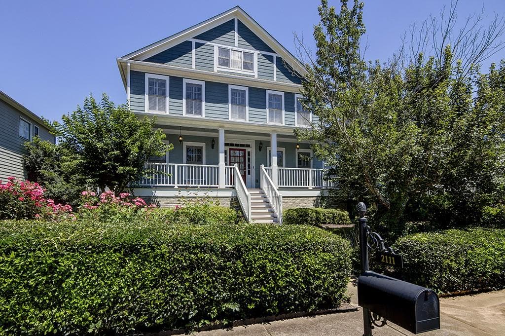 5 bedroom, 2,948 sq ft single family residence sold at 2111 Adams Drive, Atlanta, GA 30318