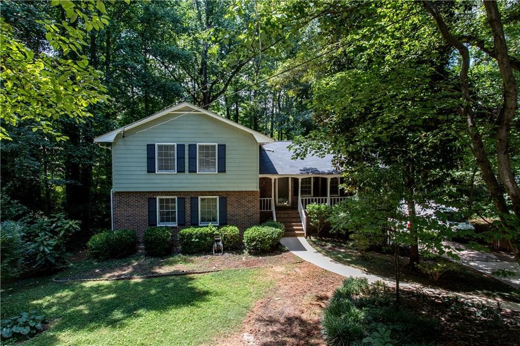 745 Queen Ann Court, Stone Mountain, GA 30083 — most recent listing photo