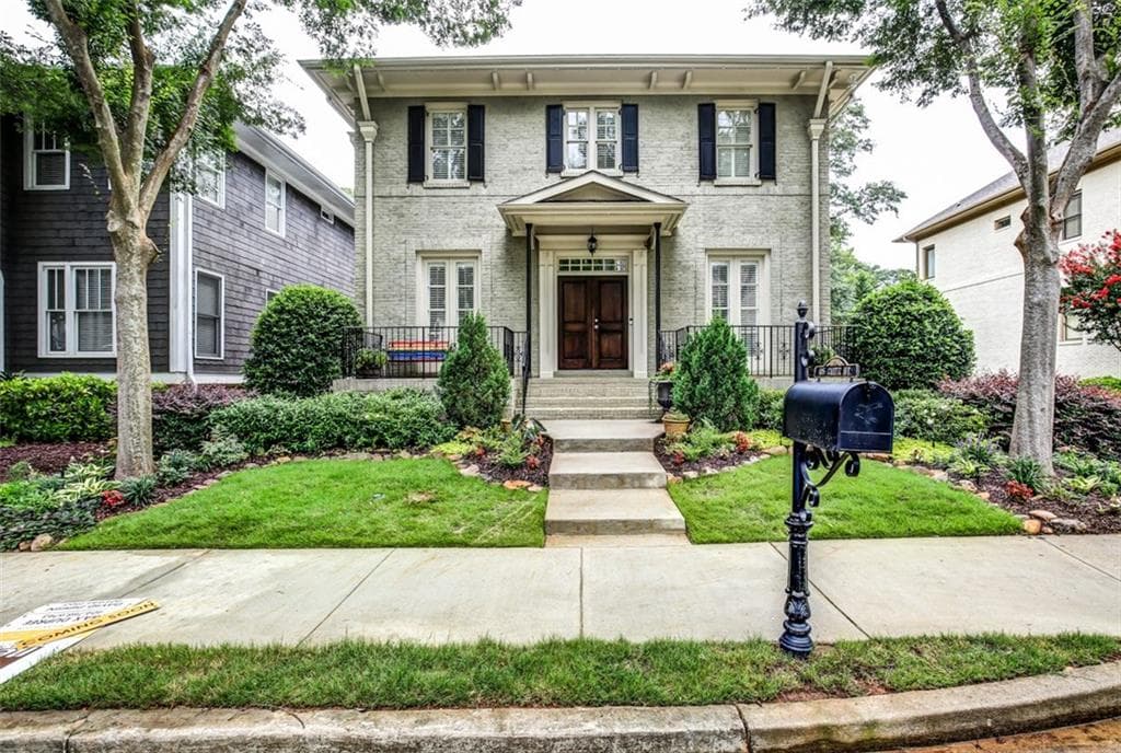 5 bedroom, 2,412 sq ft single family residence sold at 405 Carter Avenue, Atlanta, GA 30317