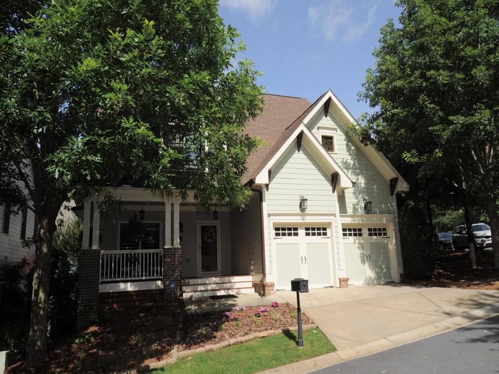 1601 Windsor Walk, Avondale Estates, GA 30002 — most recent listing photo
