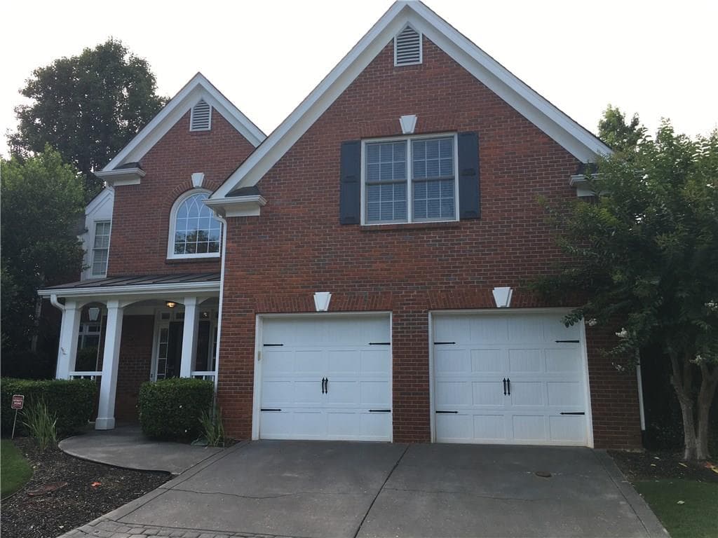 3 bedroom, 2,862 sq ft single family residence sold at 1900 Regency Cove Court, Atlanta, GA 30341