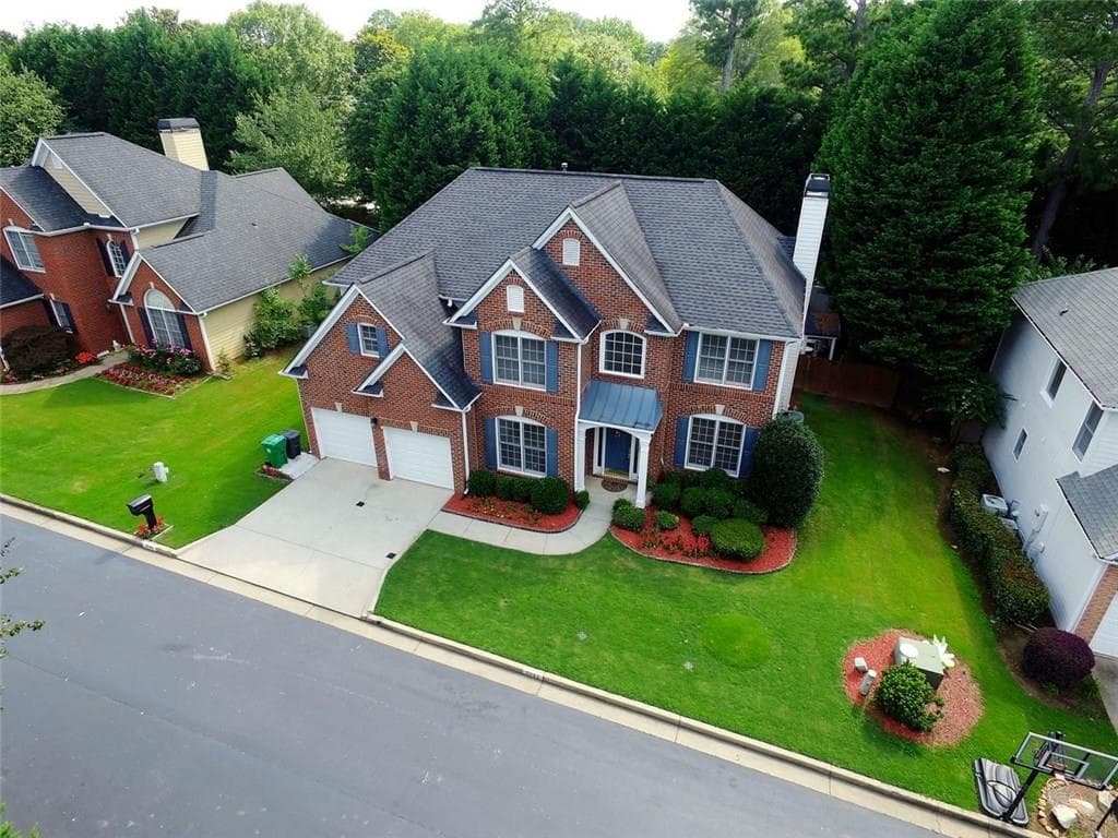 5 bedroom, 3,382 sq ft single family residence sold at 2642 E Madison Drive, Atlanta, GA 30360