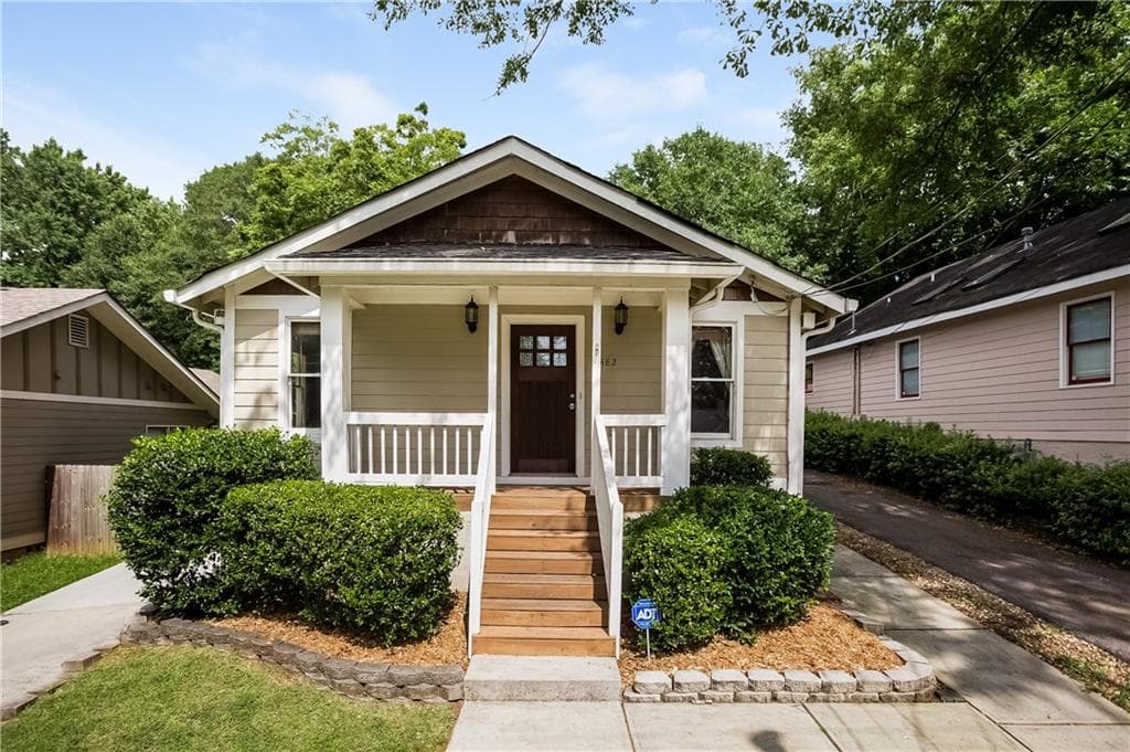3 bedroom, 1,911 sq ft single family residence sold at 482 Pasley Avenue, Atlanta, GA 30316