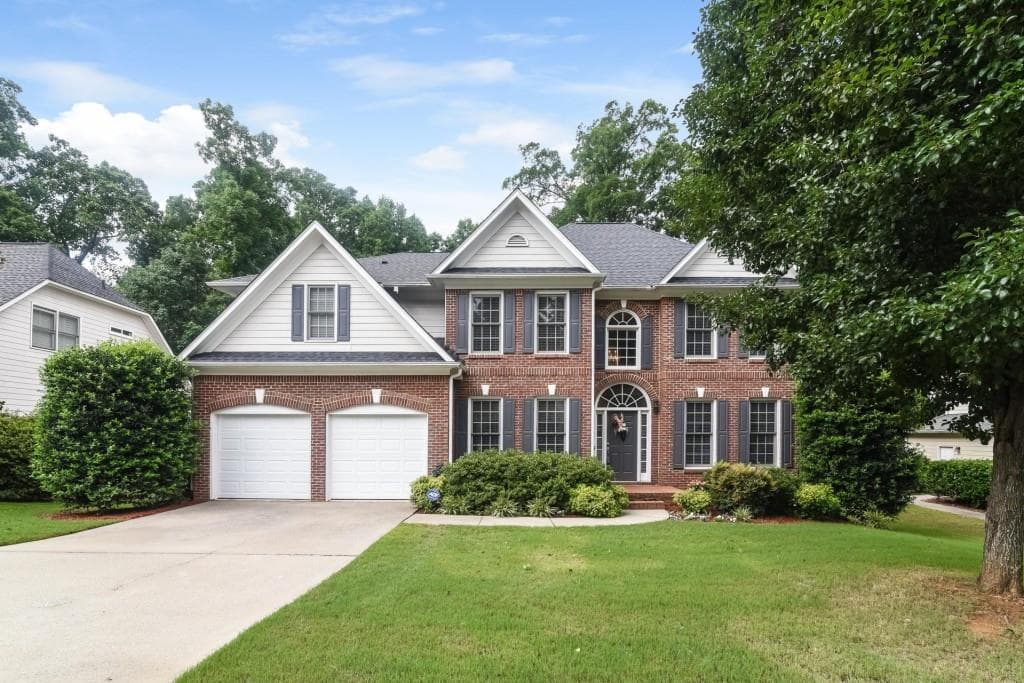 5 bedroom, 3,092 sq ft single family residence sold at 3748 Hickory Manor Drive, Suwanee, GA 30024