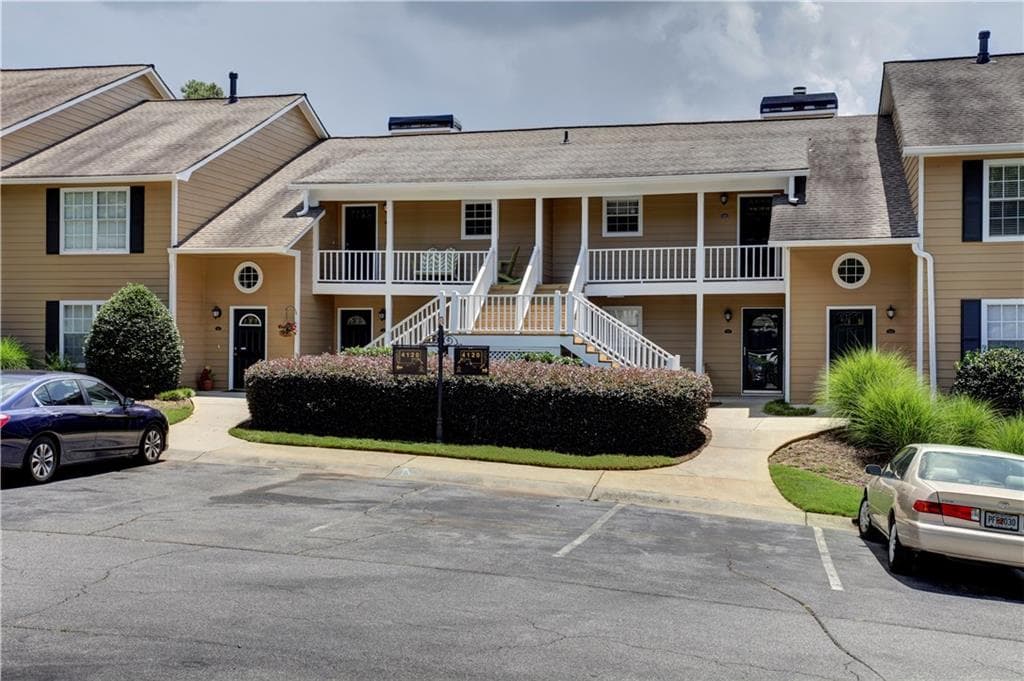 4120 Riverlook Parkway 302, Marietta, GA 30067 — most recent listing photo