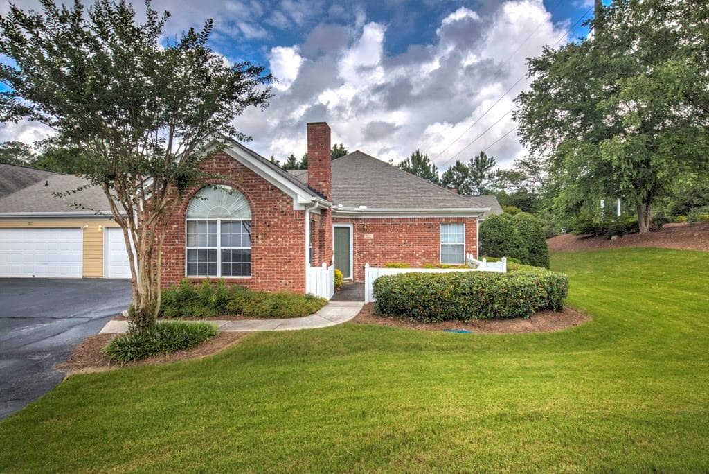 2191 Rockbridge Road 302, Stone Mountain, GA 30087 — most recent listing photo