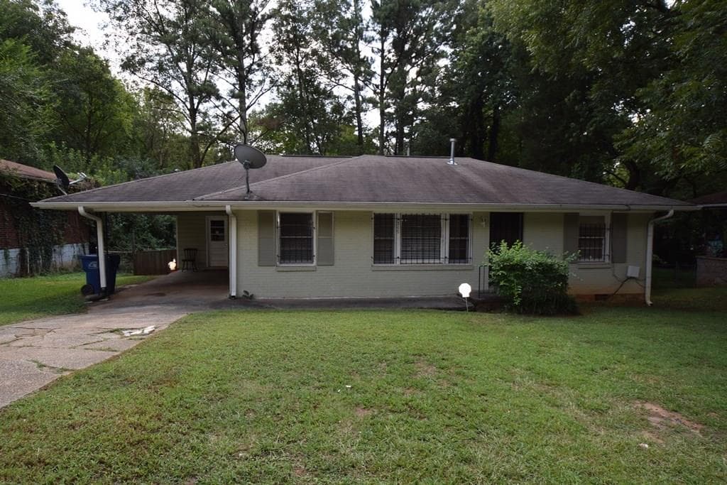 4 bedroom, 1,575 sq ft single family residence sold at 349 Laquita Drive, Atlanta, GA 30315