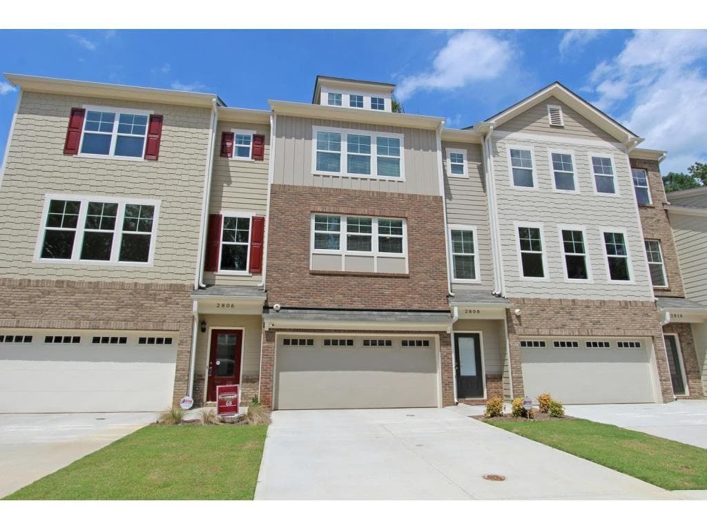 2796 White Oak Lane 64, Decatur, GA 30032 — most recent listing photo