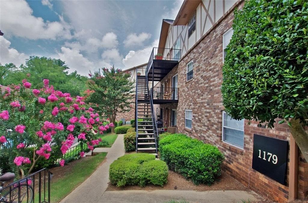 1179 Church Street J, Decatur, GA 30030 — most recent listing photo
