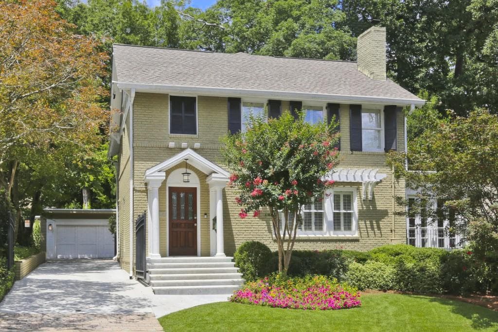 3 bedroom, 2,551 sq ft single family residence sold at 90 Montgomery Ferry Drive, Atlanta, GA 30309