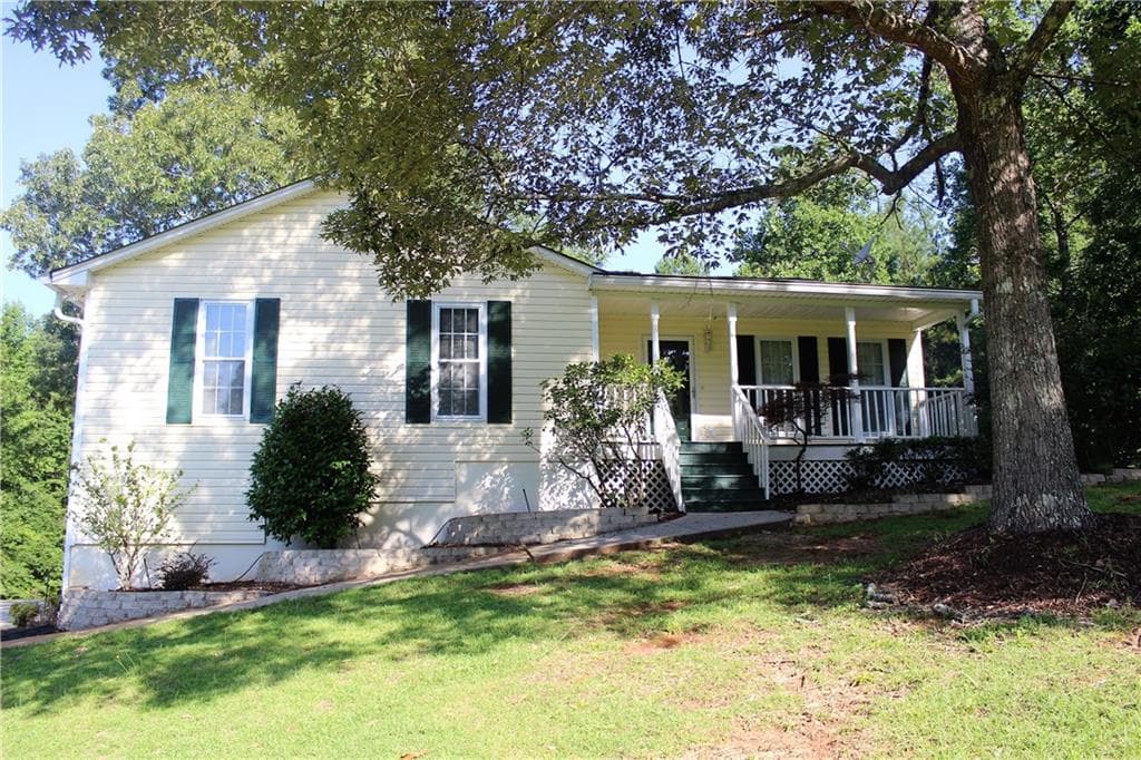 1621 Rivermist Drive, Monroe, GA 30655 — most recent listing photo