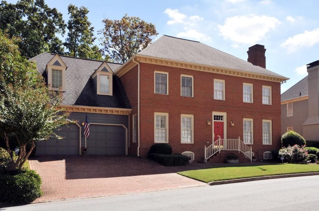 3 bedroom, 3,082 sq ft single family residence sold at 2301 Littlebrooke Drive, Atlanta, GA 30338
