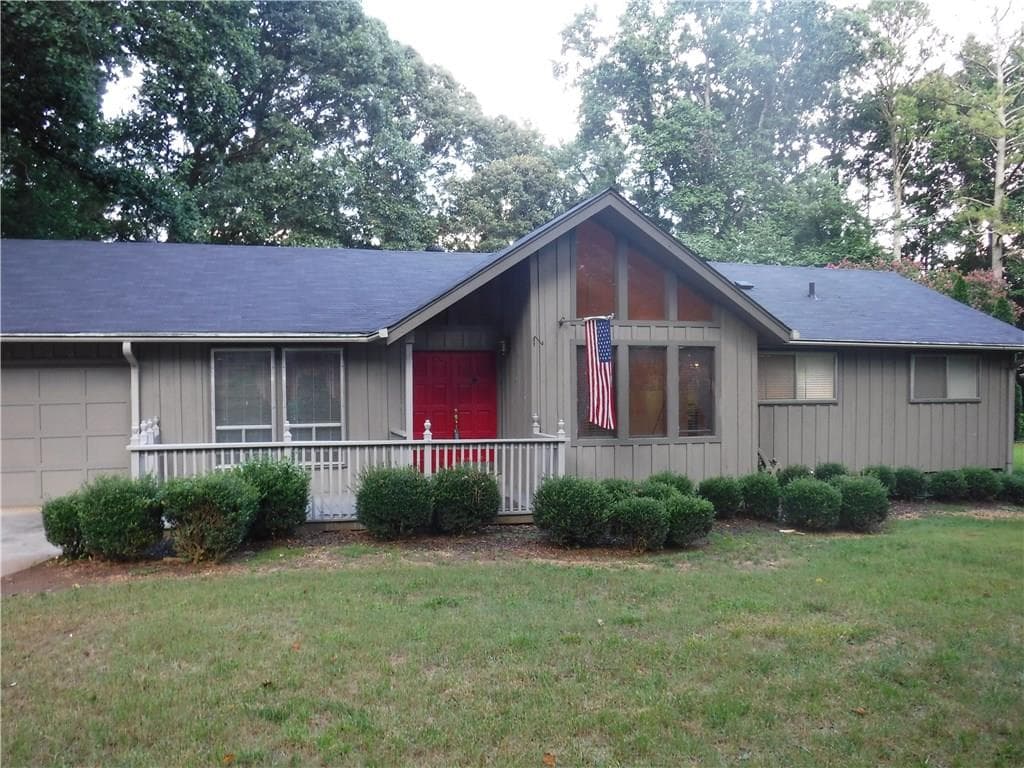 3 bedroom, 1,767 sq ft single family residence sold at 1759 Kimberly Drive, Marietta, GA 30008