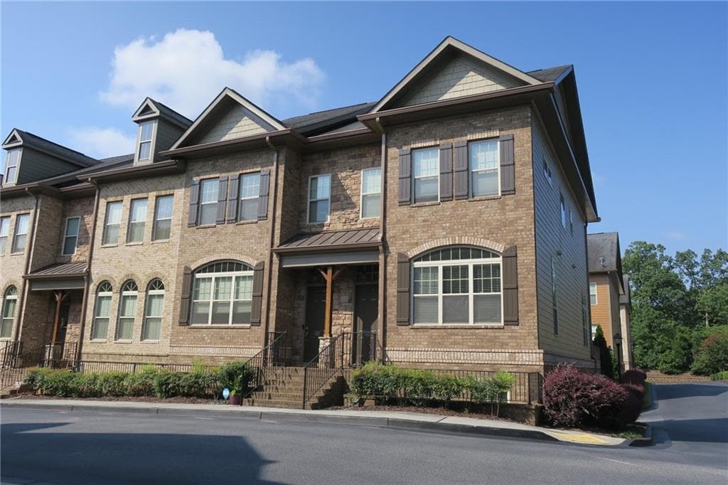 910 Telfair Close, Sandy Springs, GA 30350 — most recent listing photo